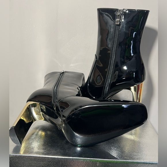 Chunky High Heel Black Patent Faux Leather Ankle Boots Size 8 - Picture 8 of 10